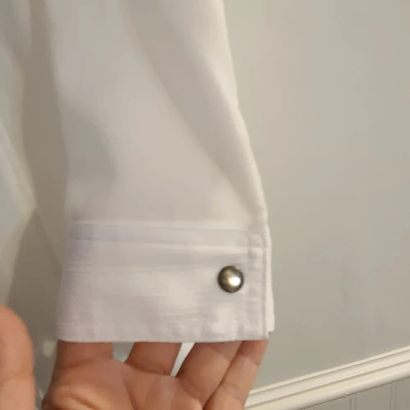 Christopher Banks White Button-Up Blouse Size M - Picture 6 of 6